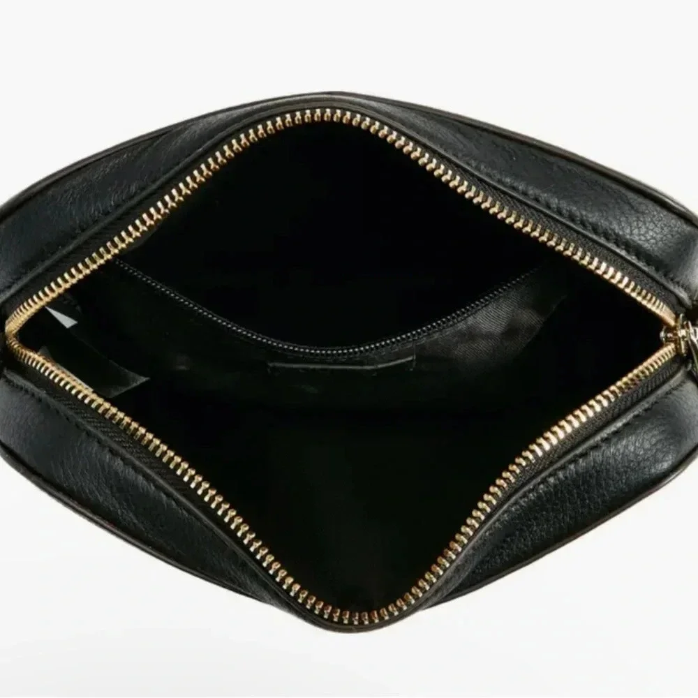 Vince Camuto Black Crossbody Bag. Faux Leather w/ Chain Detail Strap. - Picture 4 of 5